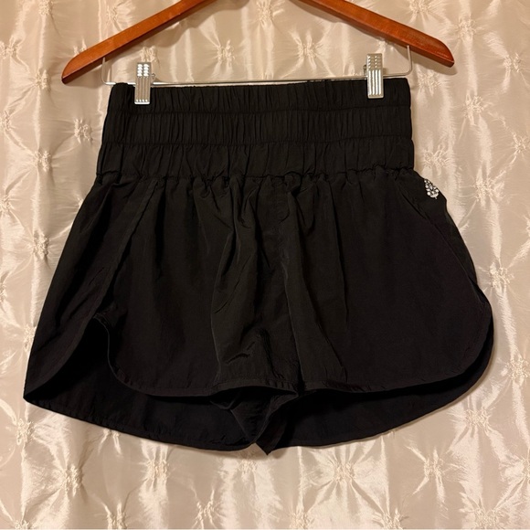 Free People FP Movement The Way Home Shorts Black Active - Picture 4 of 15